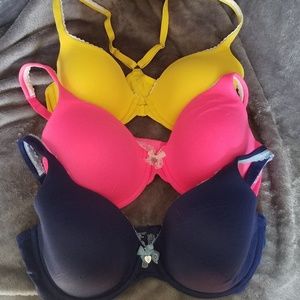 Victoria's Secret Body By Victoria Lot of 3 - 34D